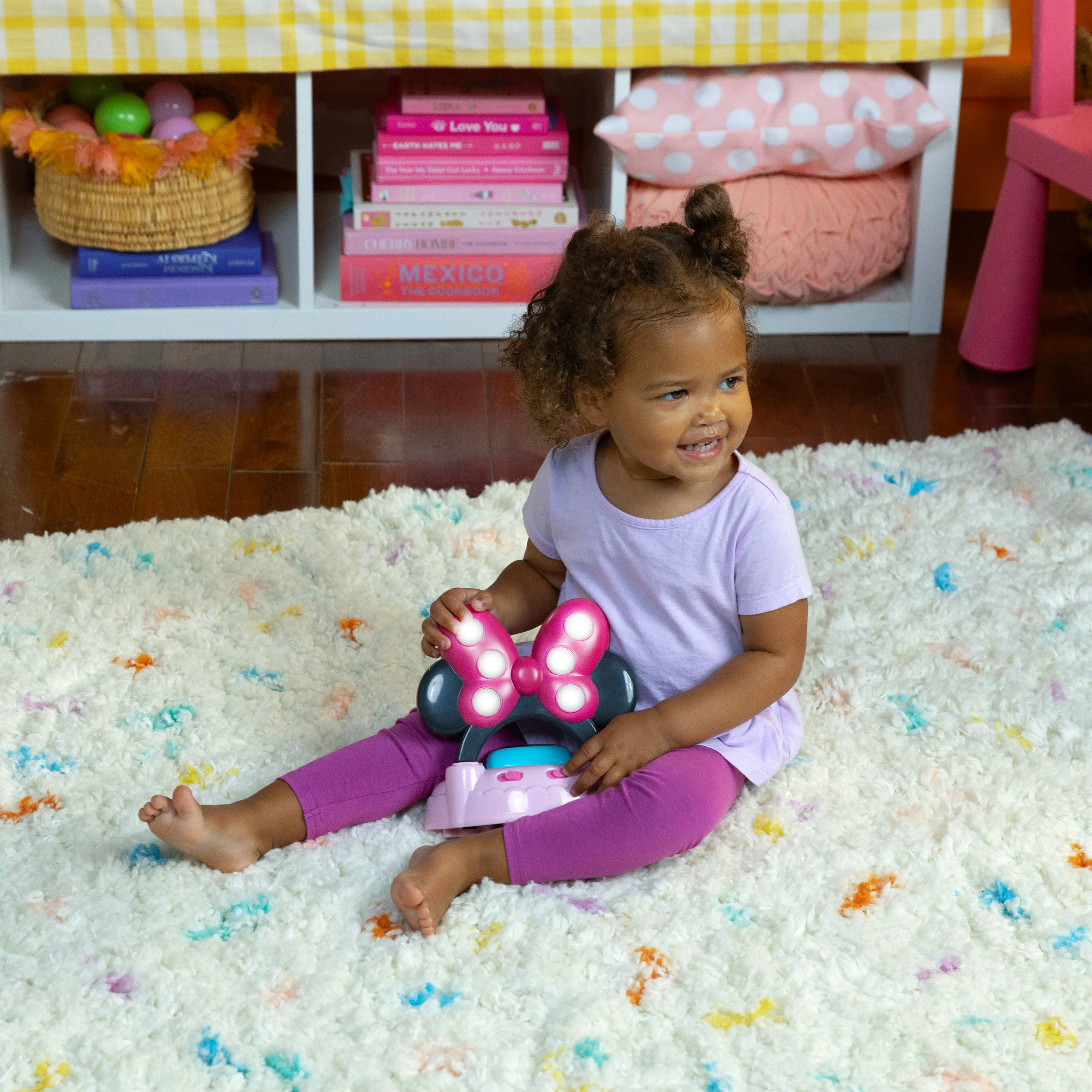Disney Baby MINNIE MOUSE PeekABoo Baby Activity Jumper