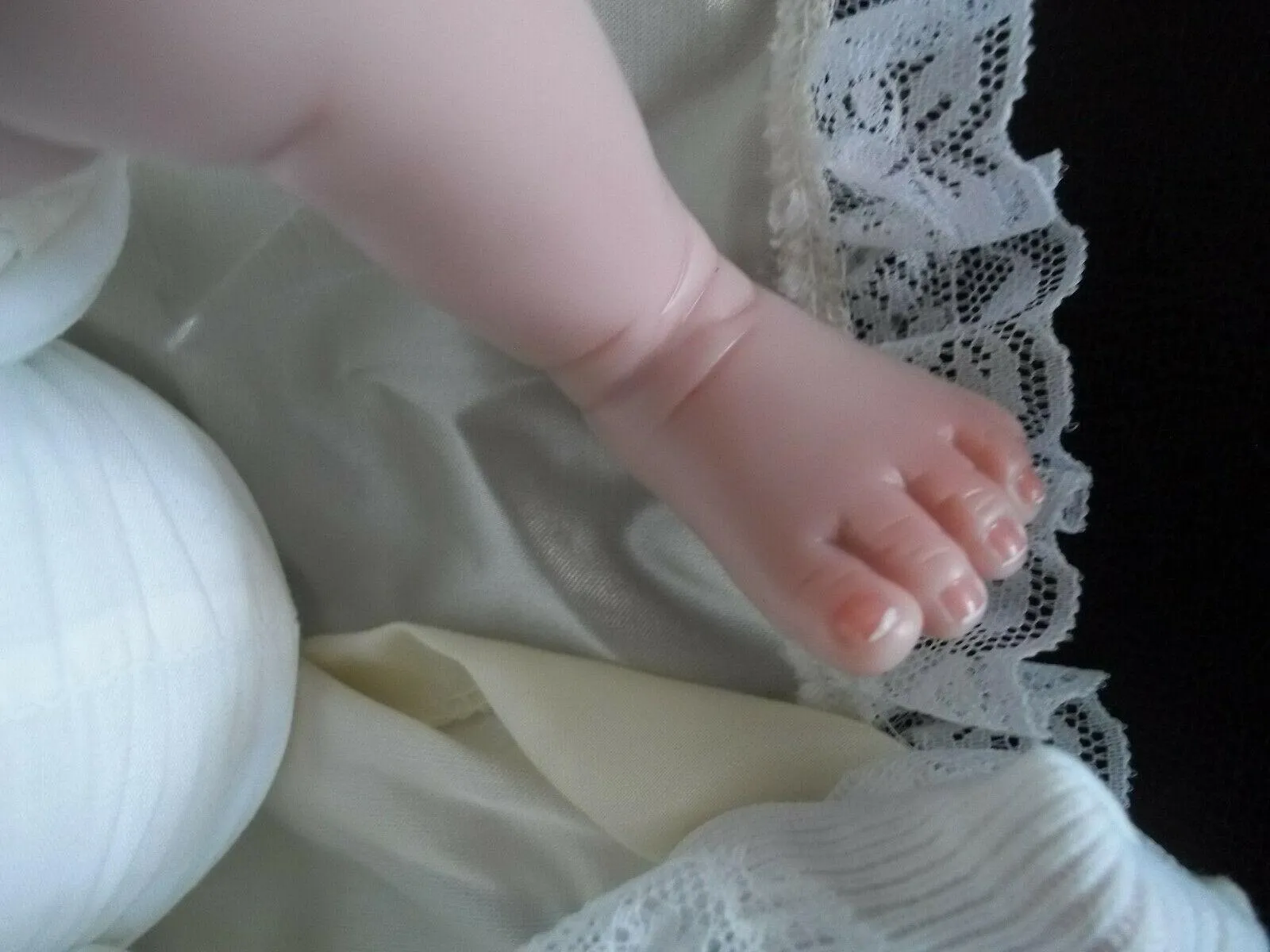 The Ashton-Drake Galleries Precious Petites Cherished Caroline Baby Collectible Doll Issue #1 So Truly Real Hand-Applied Hair RealTouchTM Vinyl Skin by Collectible Doll Artist Sheila Michael 14-Inches