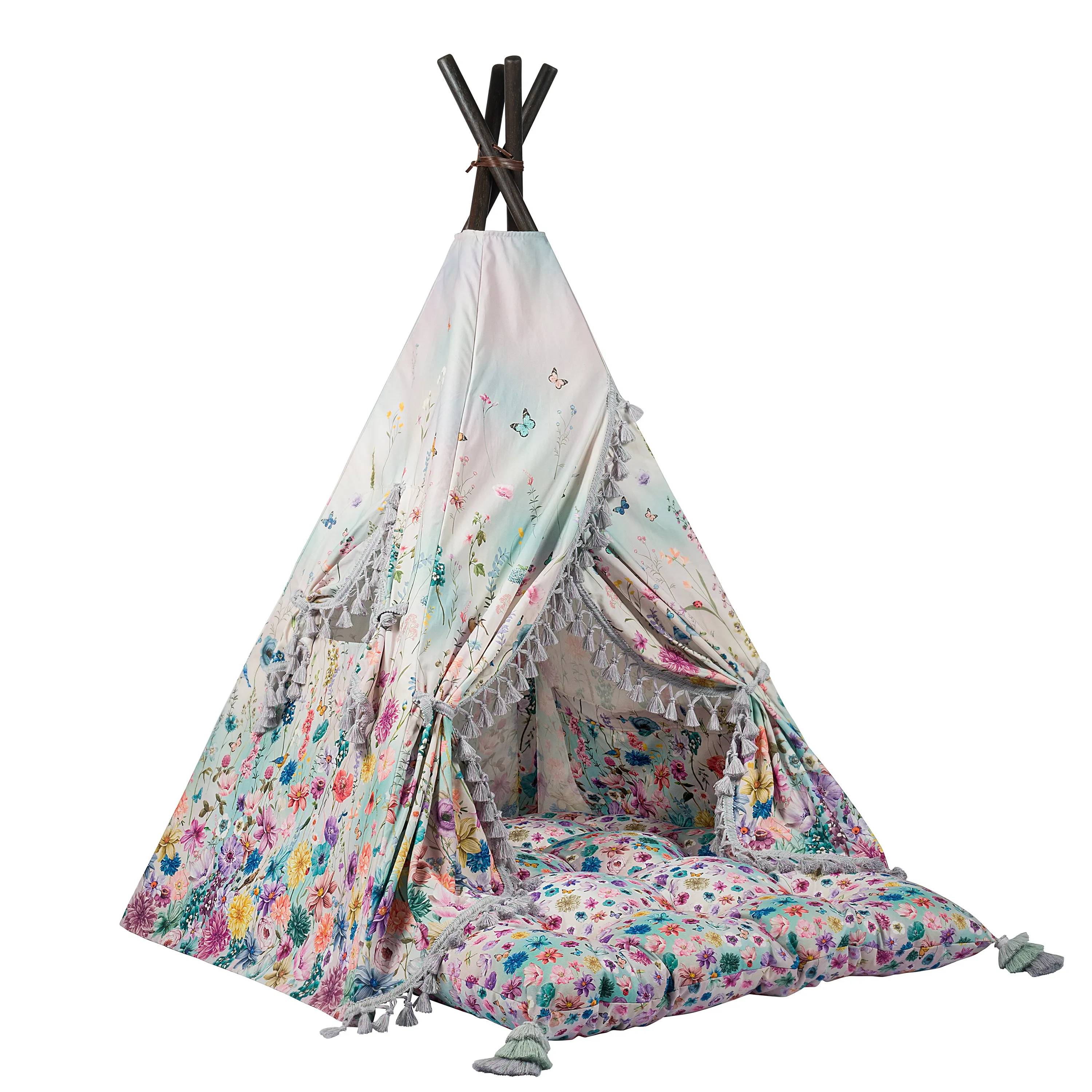 THE OUTLET: Tent of Dreams - Meadow
